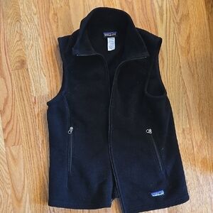 Black Fleece Vest
